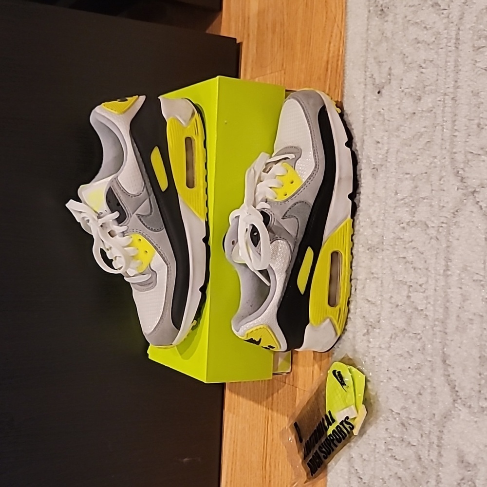 Nike Air Max 90